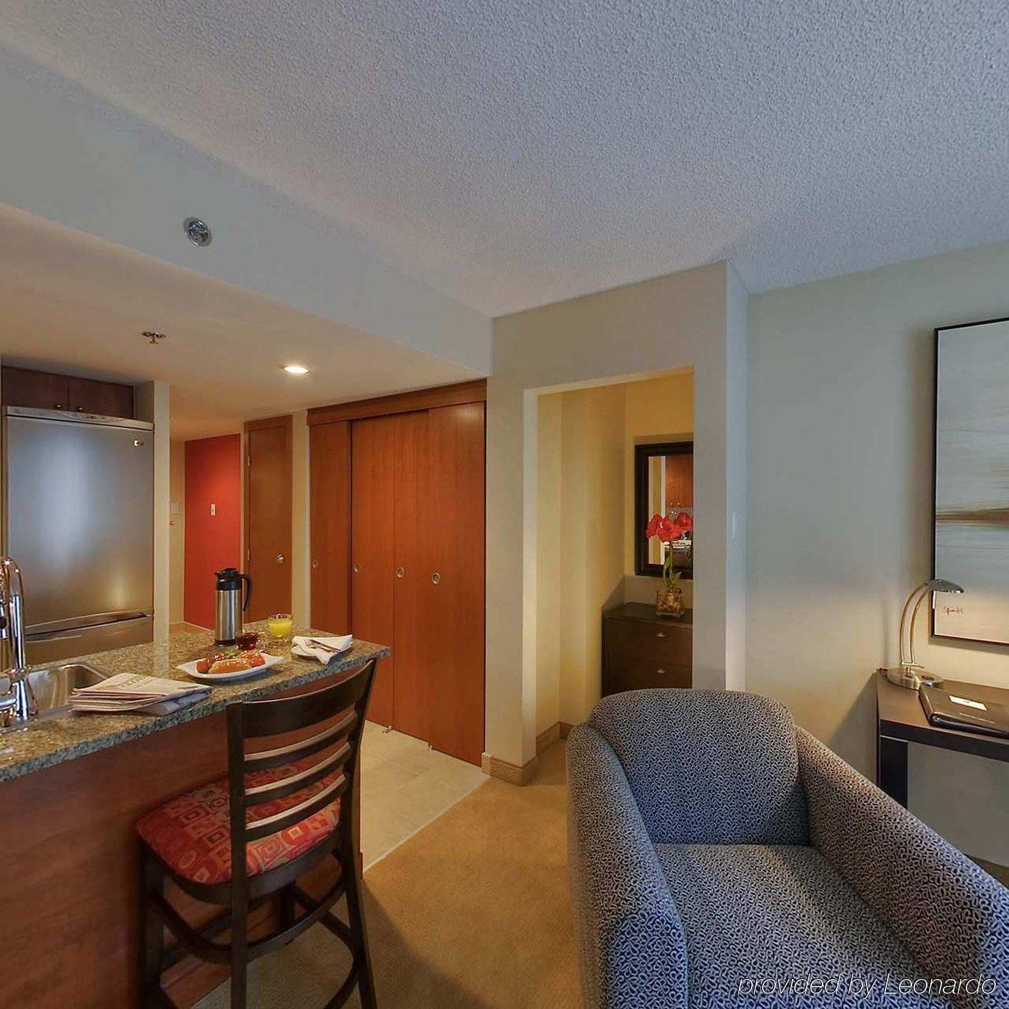 Embassy Suites By Hilton - Montréal Værelse billede