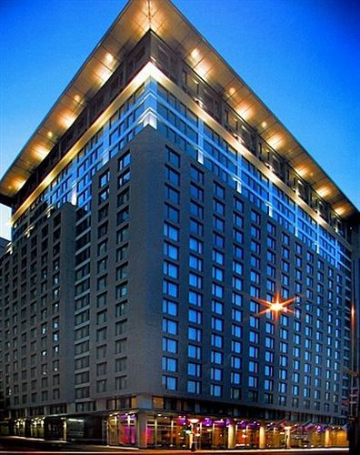 Embassy Suites By Hilton - Montréal Eksteriør billede